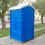 Пластиковая туалетная кабина 00029а
