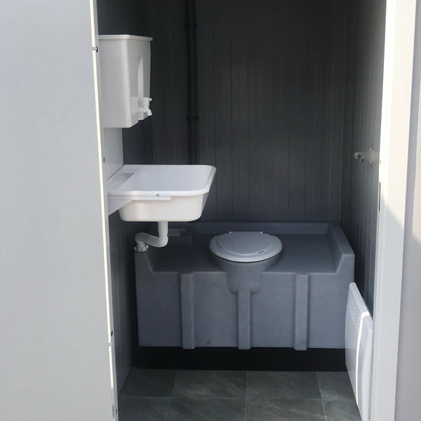 Теплая туалетная кабина Комфорт 033