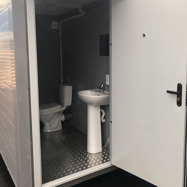 Теплая туалетная кабина Комфорт 101