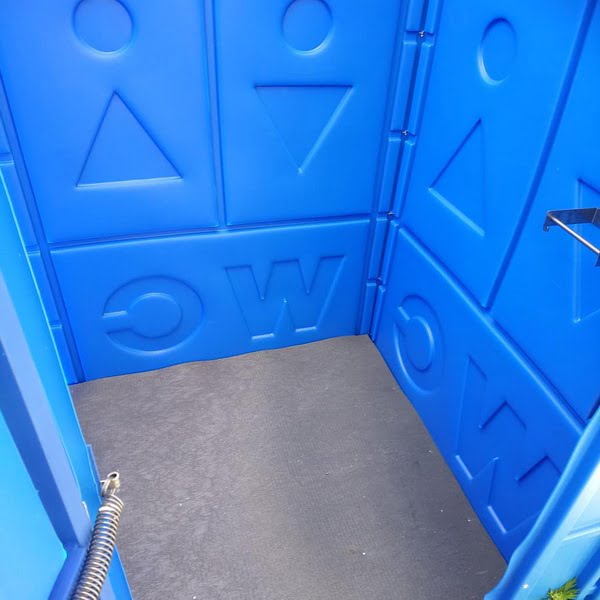 Туалетная кабина Дачник Универсал 002