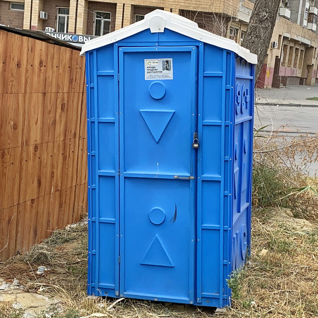 Туалетная кабина купить 00095