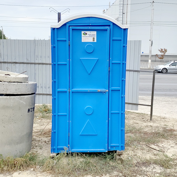 Туалетная кабина круглая крыша 00004