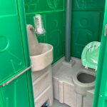 Пластиковая туалетная кабина 00006