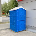 Пластиковая туалетная кабина 00018