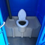 Пластиковая туалетная кабина 00028