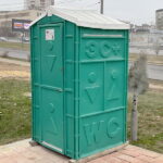Пластиковая туалетная кабина 00032