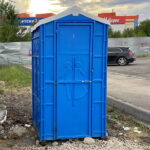 Пластиковая туалетная кабина 00033