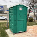 Пластиковая туалетная кабина 00038