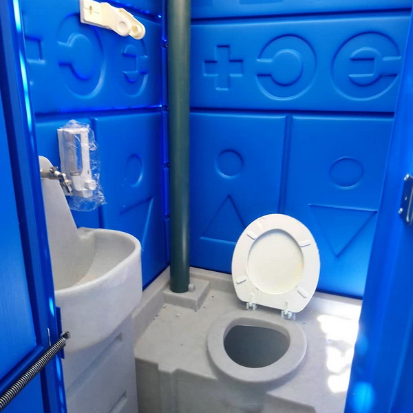 Пластиковая туалетная кабина 00052