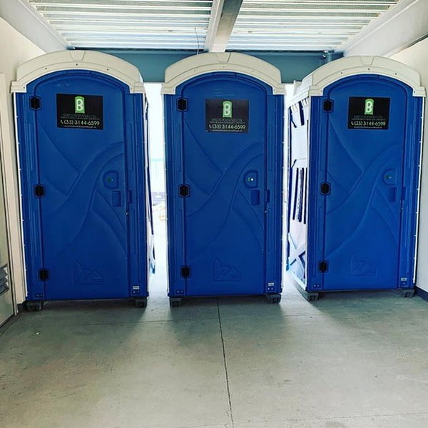 Туалетная кабина - биотуалет 0107