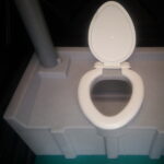 Туалетная кабина Рецикл черная_600_007