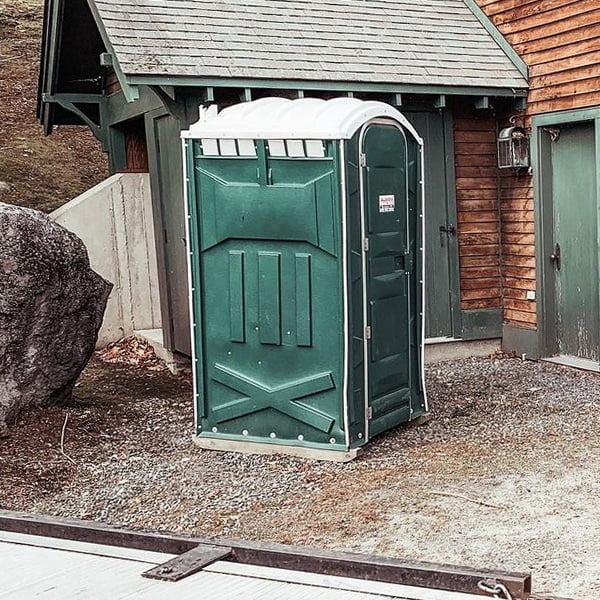 Туалетная кабина - биотуалет 0015