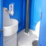 Пластиковая туалетная кабина 00238