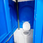 Пластиковая туалетная кабина 00244