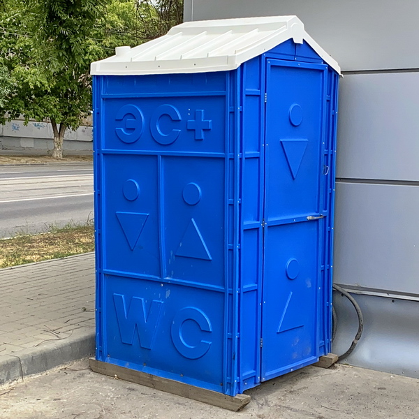 Туалетная кабина для дачи 00009