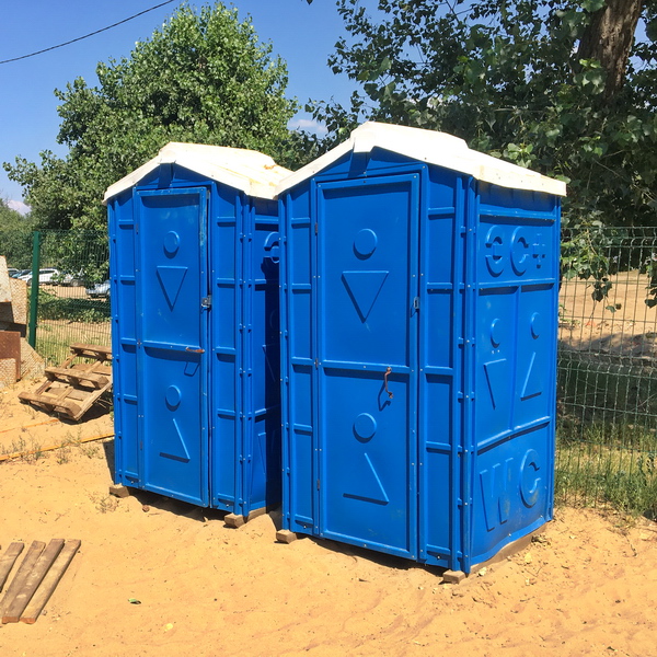Туалетная кабина для дачи 00057