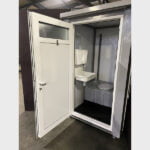 Теплая туалетная кабина Комфорт-Север 017