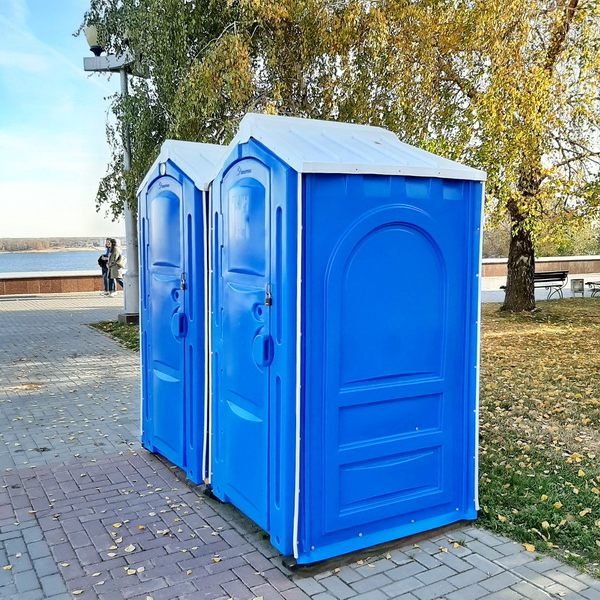 Туалетная кабина 00016