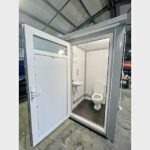 Теплая туалетная кабина Комфорт-Север 00038